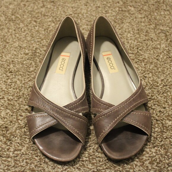 ECCO Sevilla Open Toe Flats Powder Brown Leather Size 37 - Picture 2 of 7